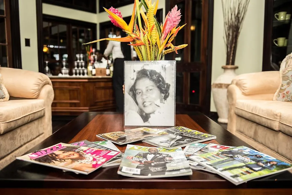 Villa Dora Mae オーチョ・リオス ジャマイカ